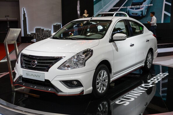 Nissan Sunny va loat xe Nissan nhan uu dai hap dan thang 8